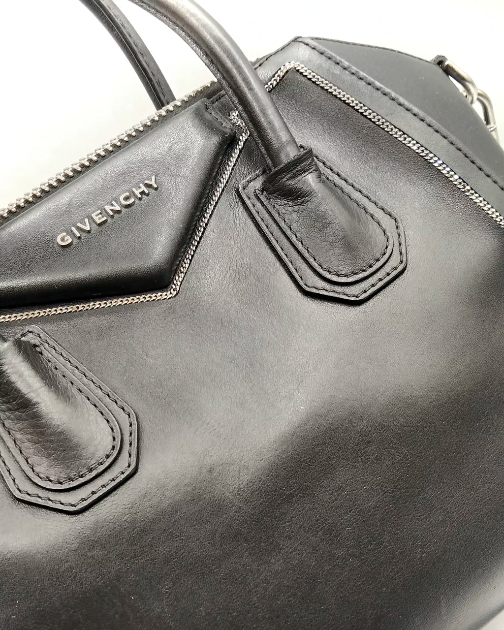 Givenchy Antigona with Chain Small
