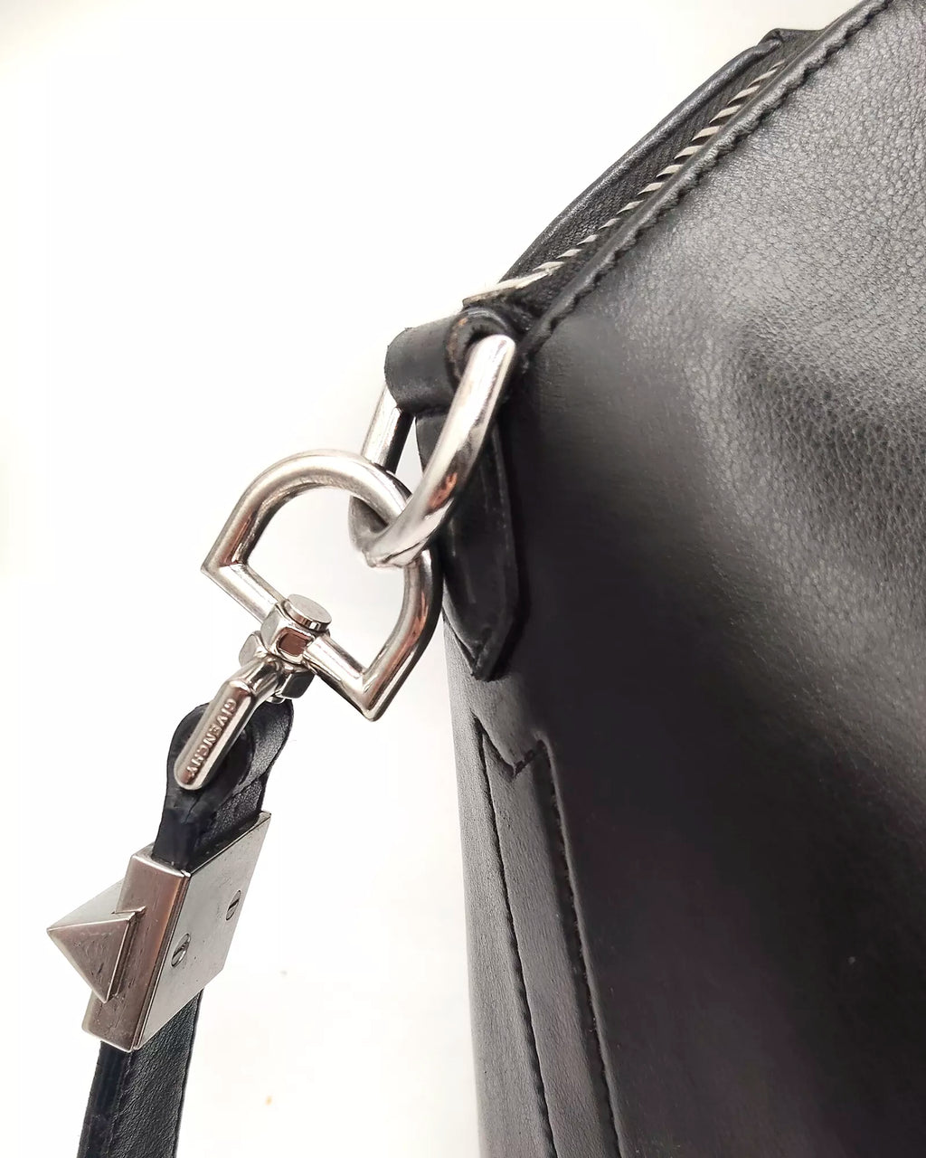 Givenchy Antigona with Chain Small