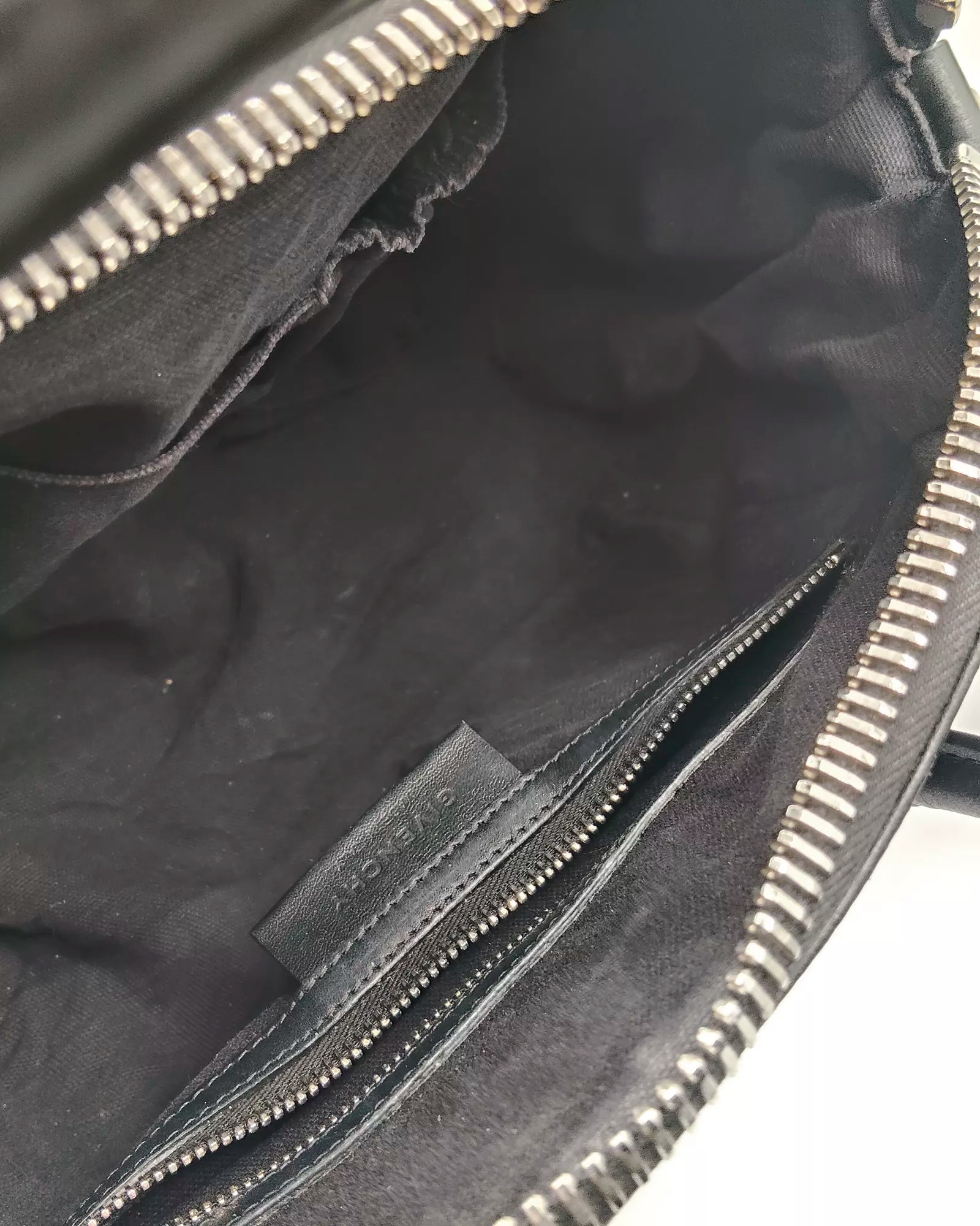 Givenchy Antigona with Chain Small