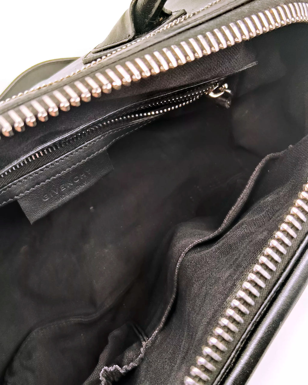 Givenchy Antigona with Chain Small
