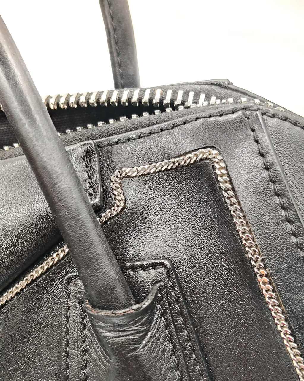 Givenchy Antigona with Chain Small