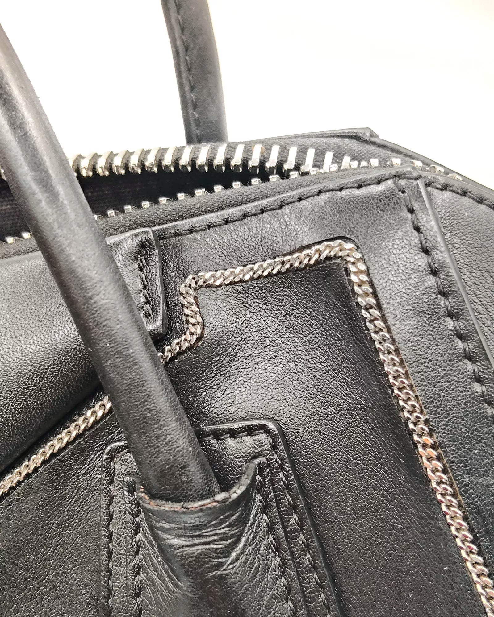 Givenchy Antigona with Chain Small