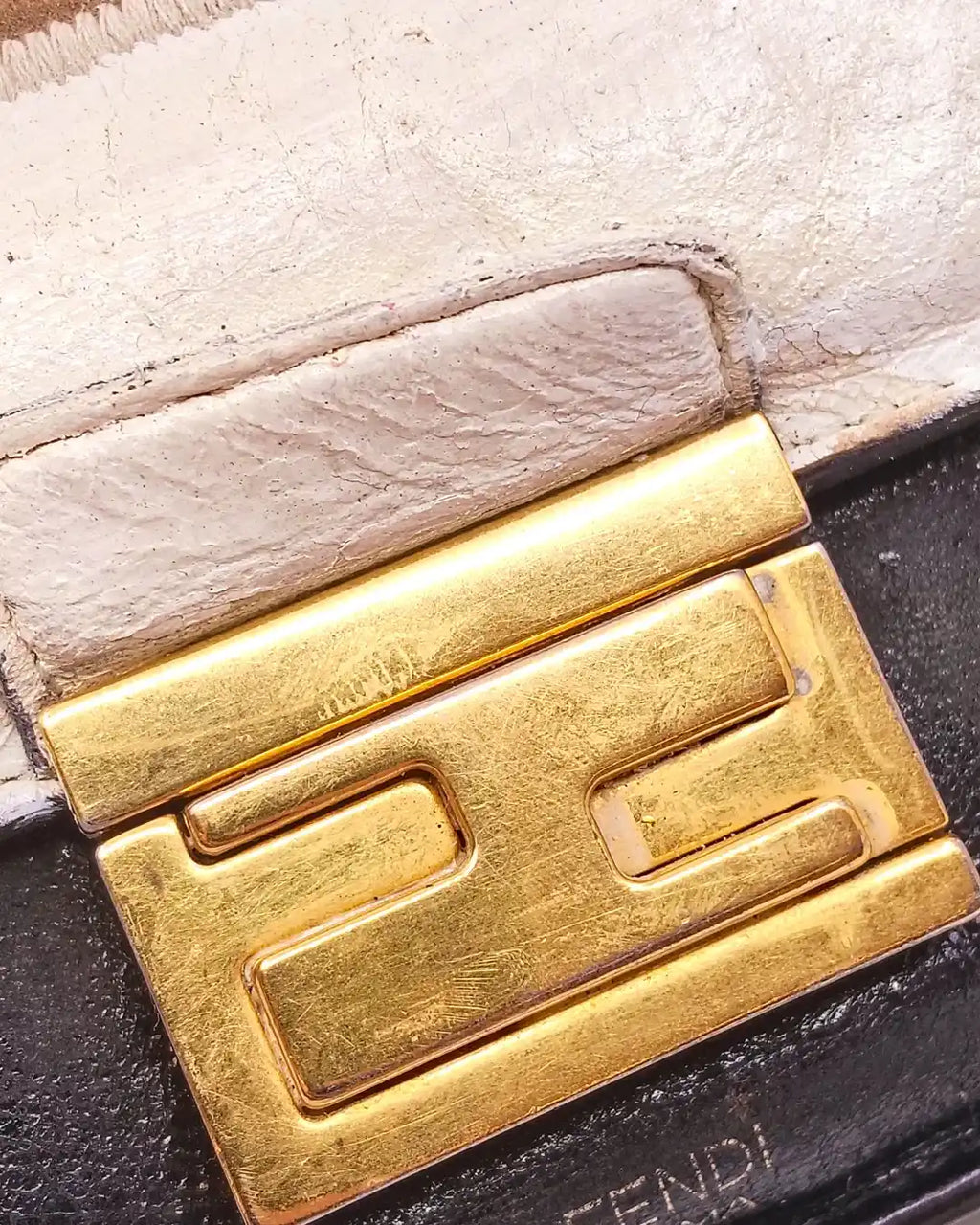 Borsa Crossbody Kan U FENDI