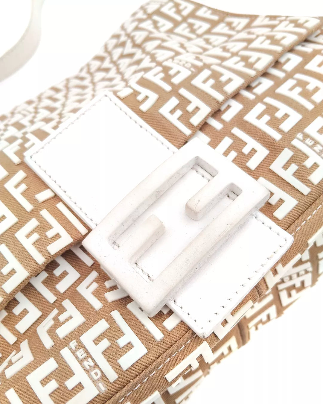 Baguette Mama Monogram gomma Ltd. FENDI