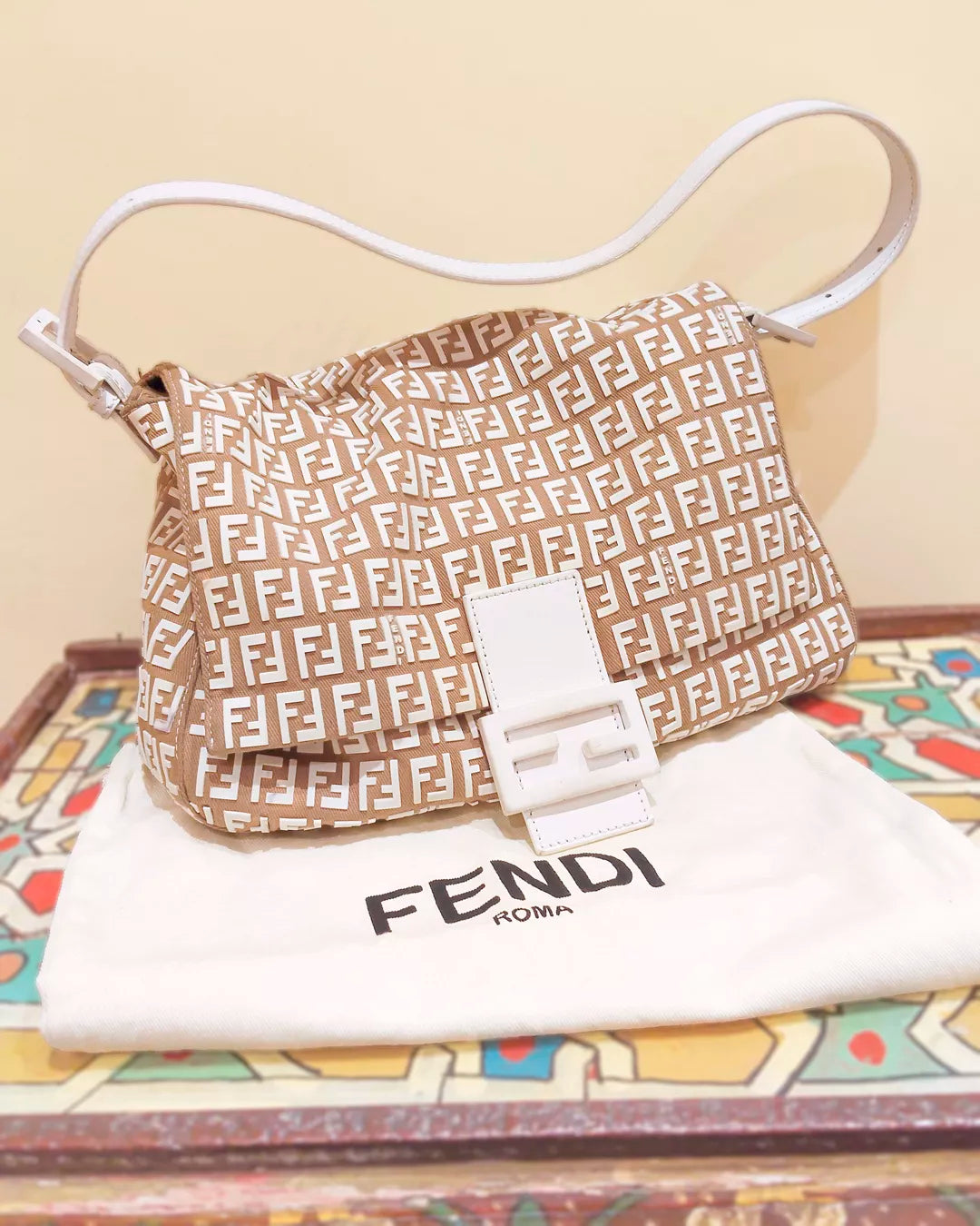 Baguette Mama Monogram gomma Ltd. FENDI