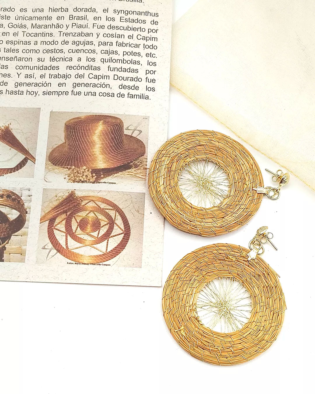 Orecchini in Capim Dourado - oro vegetale