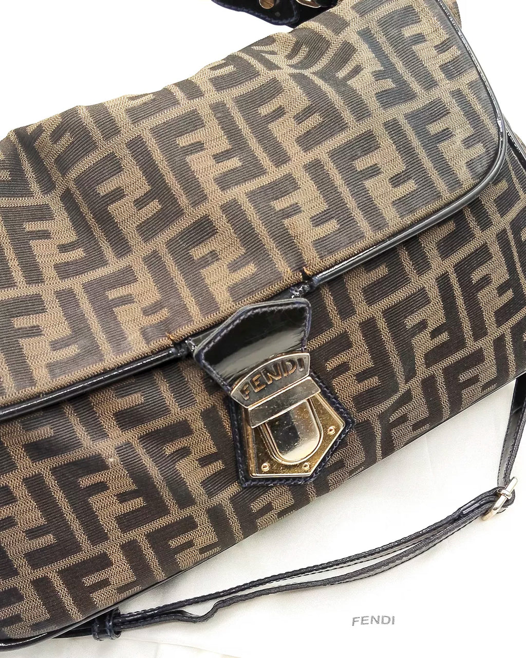Baguette Zucca Fly FENDI