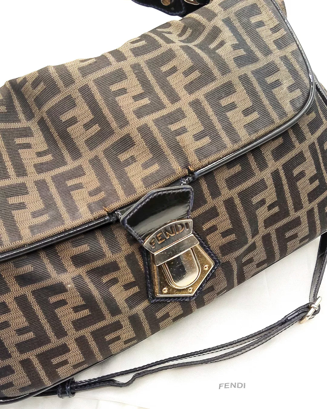 Baguette Zucca Fly FENDI