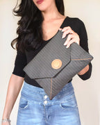 Pochette Envelope Pequin Fendi