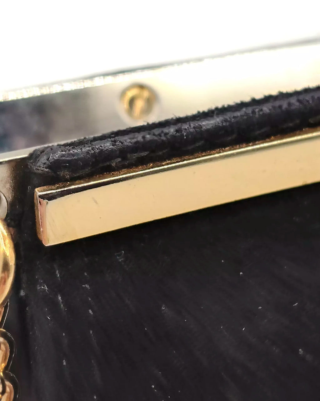 Clutch da cerimonia in camoscio