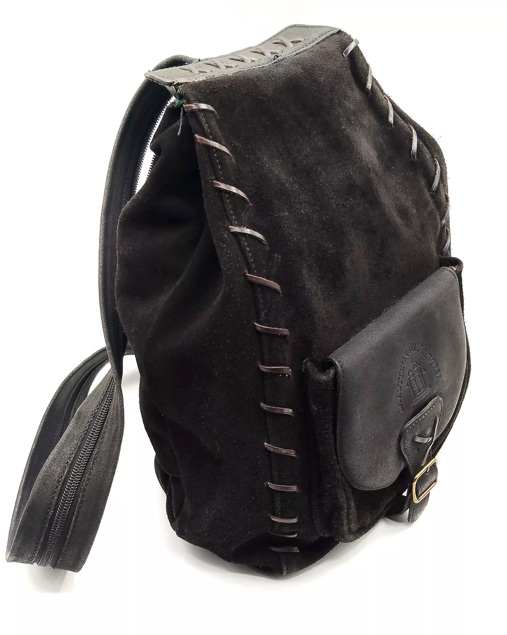 Zaino monospalla in camoscio Artigianale La Bottega della Borsa