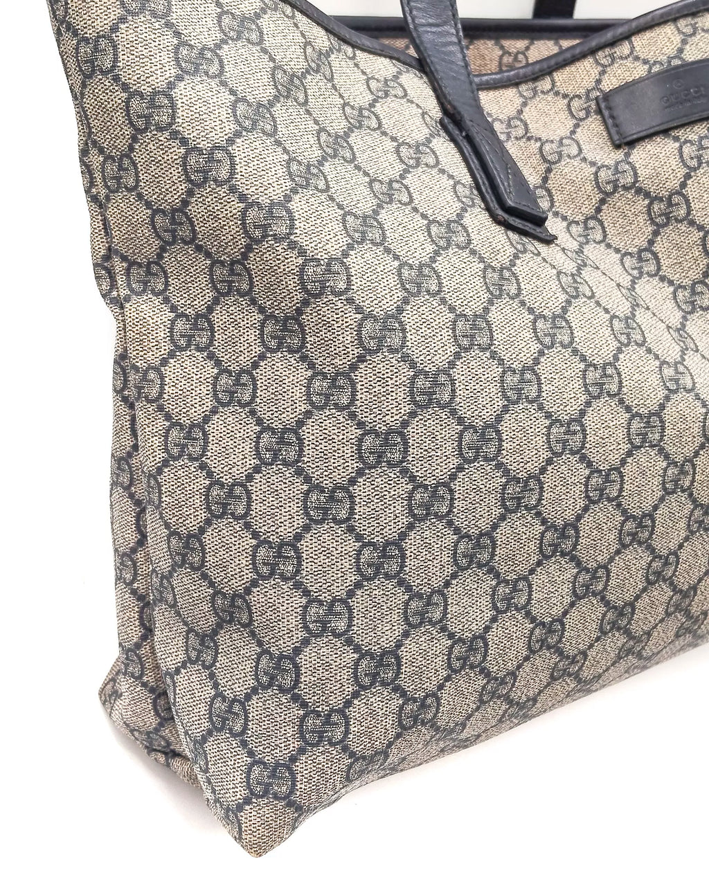 Tote GG Supreme Gucci