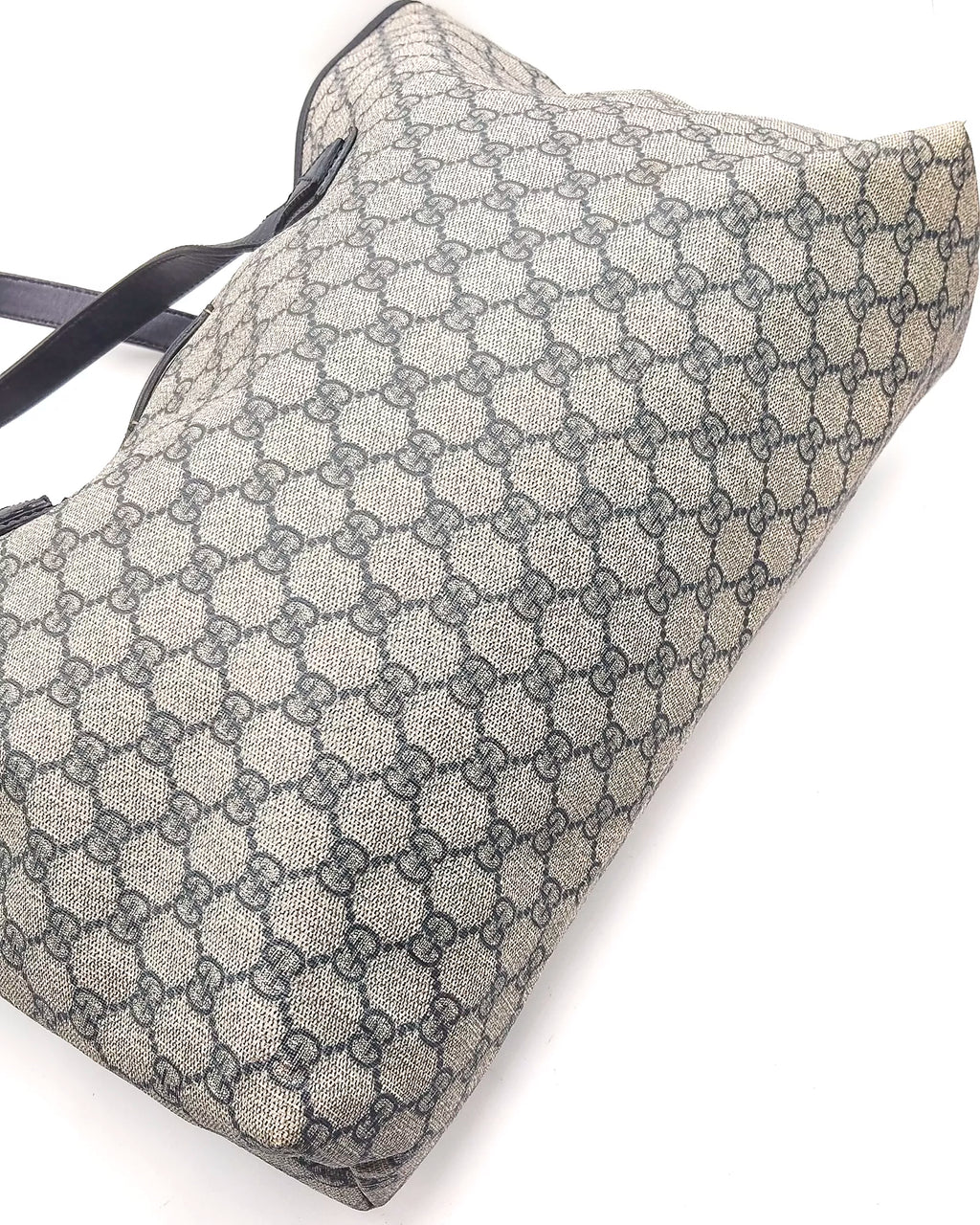 Tote GG Supreme Gucci