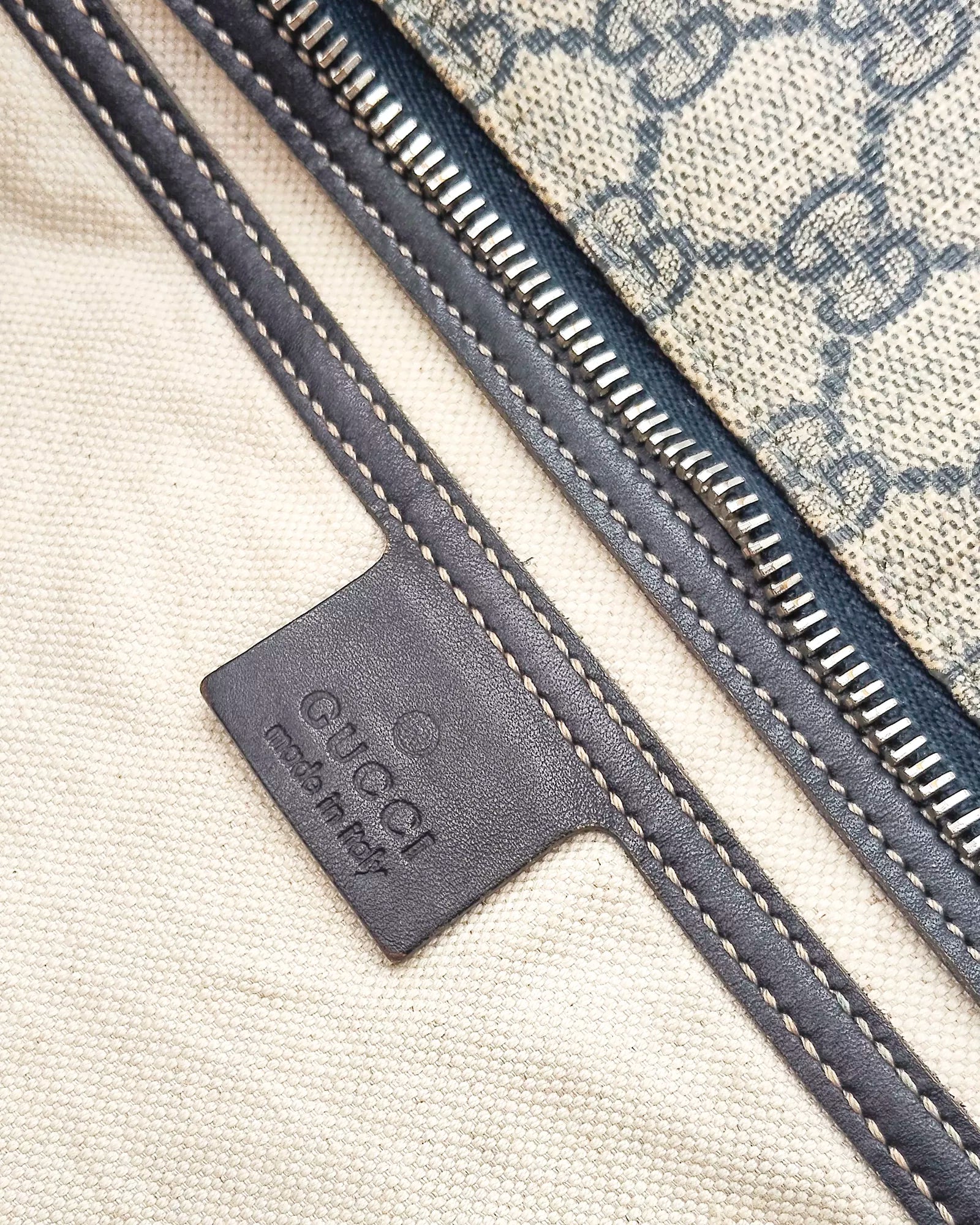 Tote GG Supreme Gucci