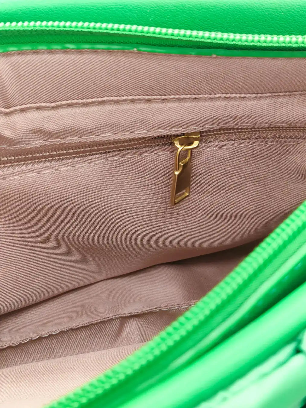 Borsa verde prato in stile Bottega Veneta Forpen