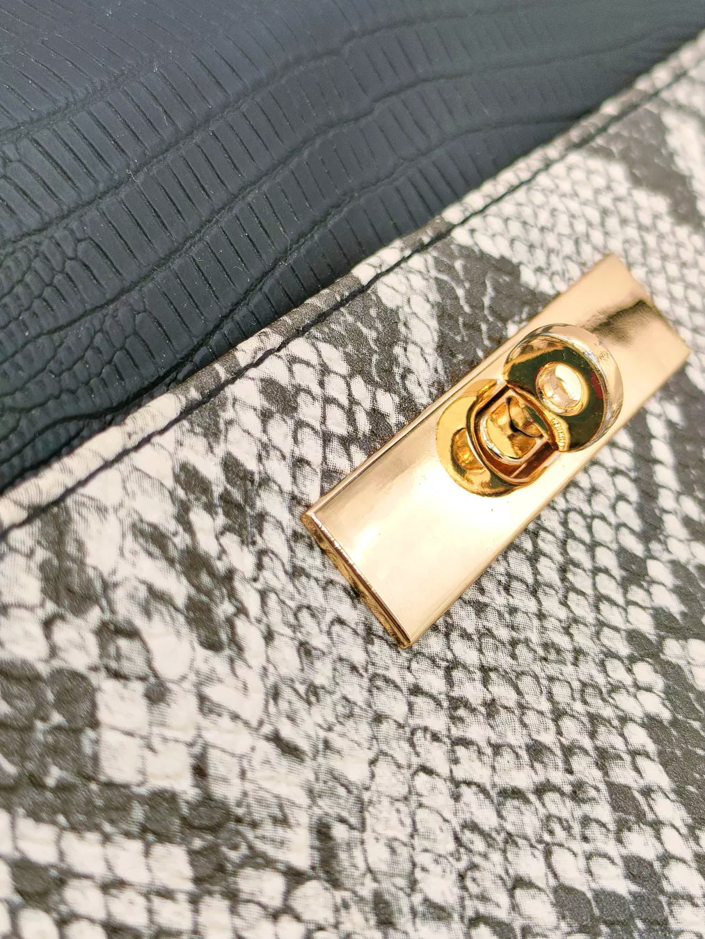 Borsetta elegante pitonata da cerimonia