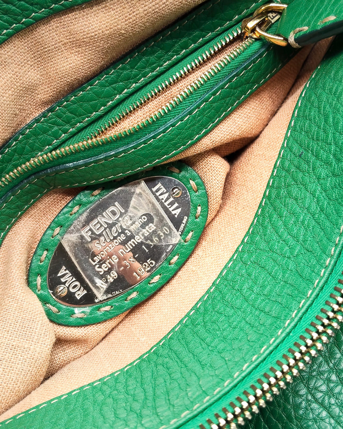Borsa Fendi - Linda Selleria medium Bowling bag